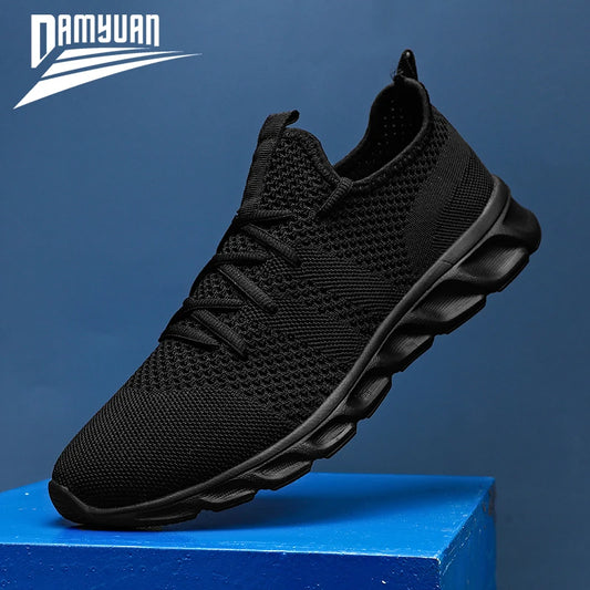 Stylish outdoor men's shoes, lightweight and breathable